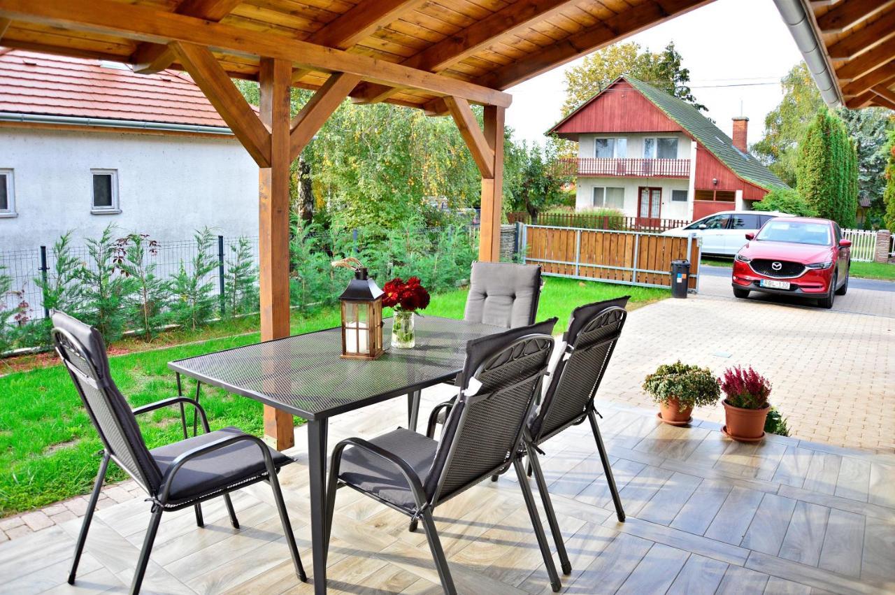 R Cottage Jacuzzival Balatonfenyves Extérieur photo